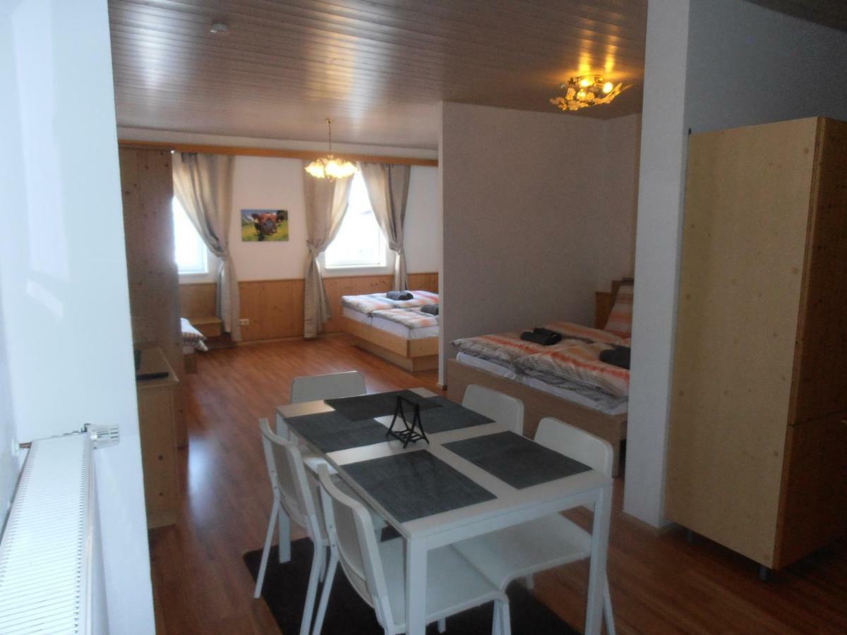 Restaurant Olympia & Apartments Берґен Екстер'єр фото