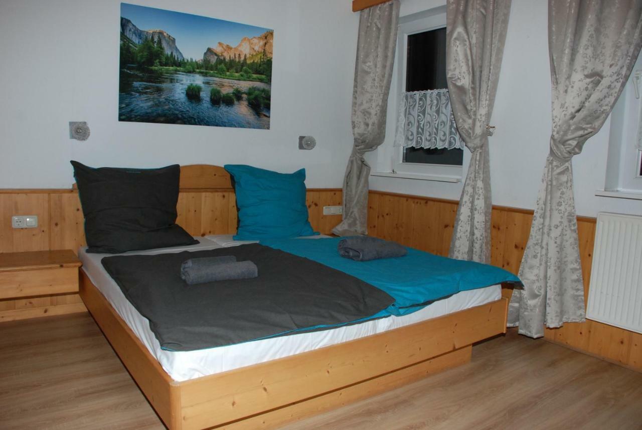 Restaurant Olympia & Apartments Берґен Екстер'єр фото